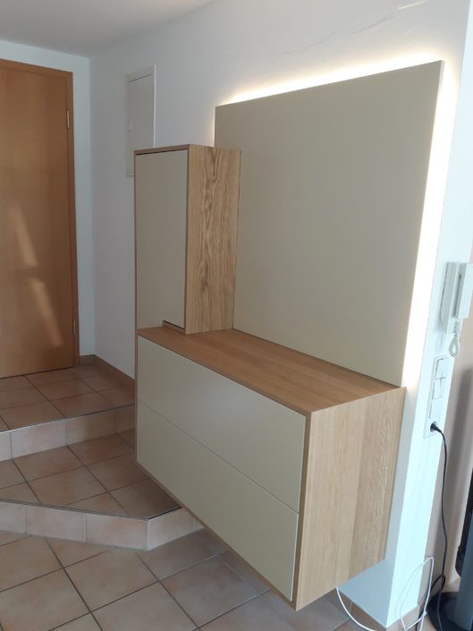 Garderobenschrank von Zachi Wiedner Möbel&Raumdesign